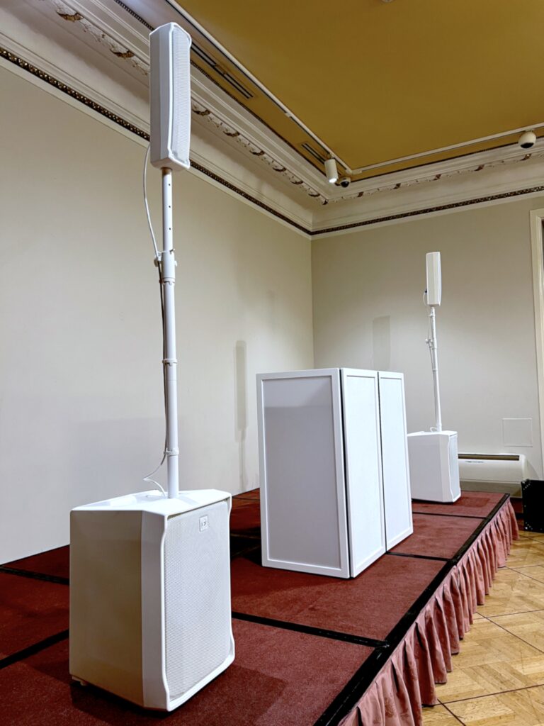 Аренда RCF EVOX8 White 3